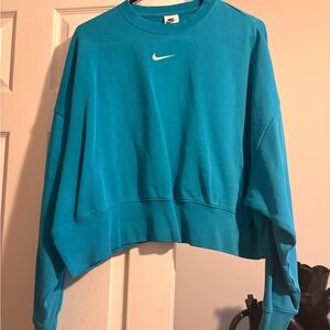Nike Women's Teal Cropped Sweatshirt